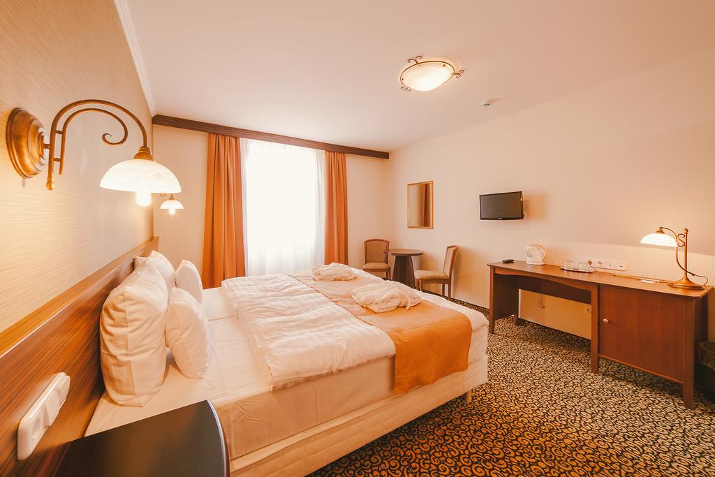Park Hotel Hévíz Exterior foto
